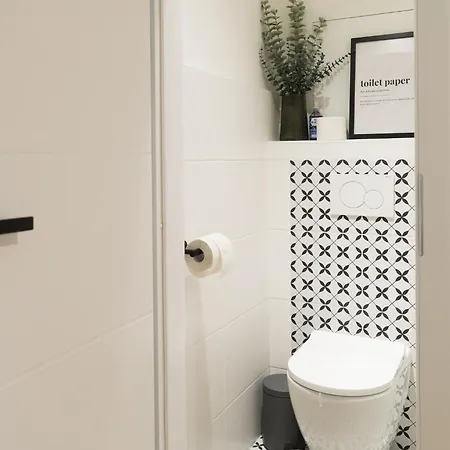 Moderni S Primym Vstupem Do Parku V Centru Ostravy Апартаменти *