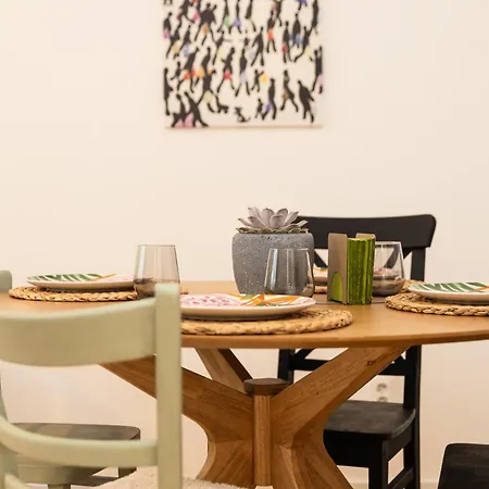 Moderni S Primym Vstupem Do Parku V Centru Ostravy