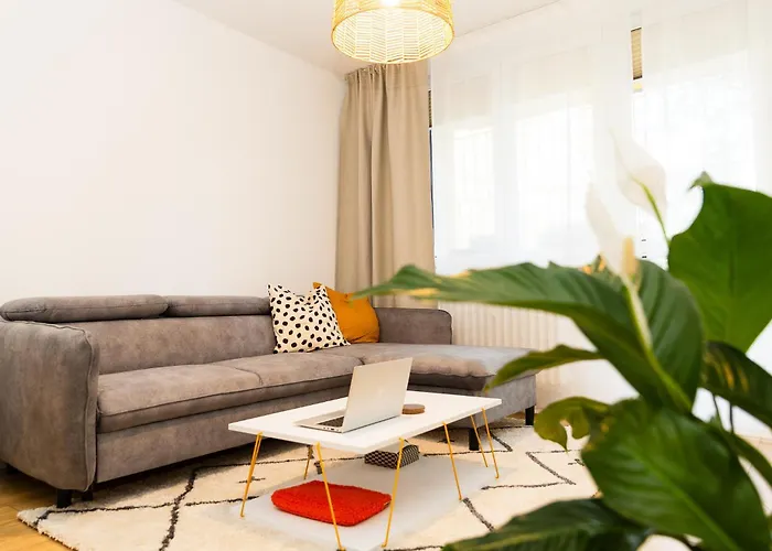 Appartement Moderni S Primym Vstupem Do Parku V Centru Ostravy Ostrava